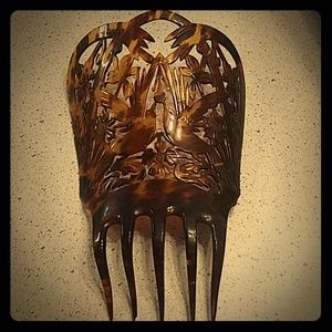 Antique decorative hair comb